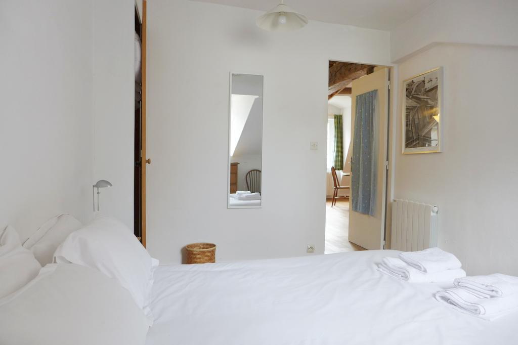 Appartement Le Jardin Du Marais à Paris Chambre photo